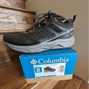 NIB Columbia Women's Plateau Waterproof Hiking Shoe black & gray size 8